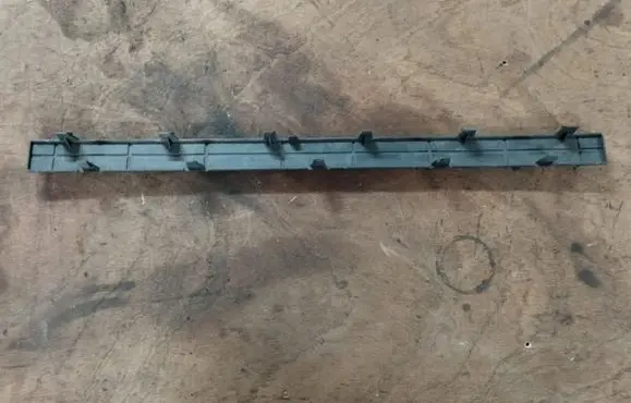Peugeot 3008 I Front bumper lower grill 9672277877