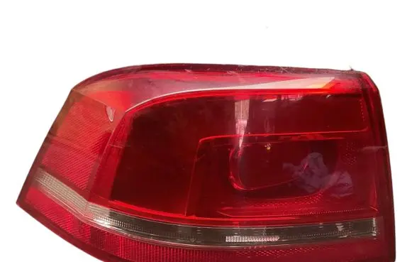 Volkswagen PASSAT B7 Rear/tail lights 3AE945095F 90004873
