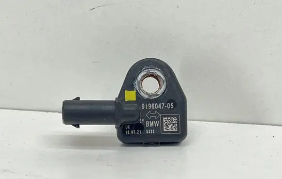 BMW X1 F48 F49 Airbag deployment crash/impact sensor 9196047