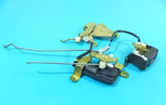 Honda CR-V Tailgate window lock/catch/latch IMPRK1206768