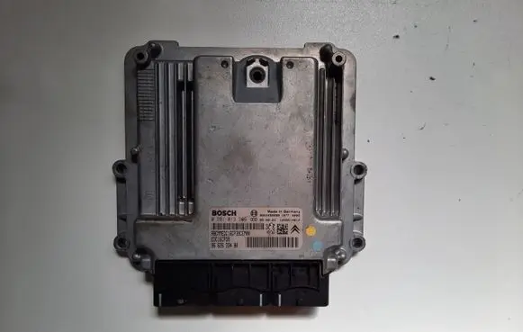 Peugeot 407 Engine control unit/module 0281013209 9662633480