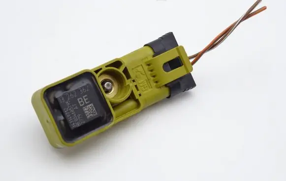 Opel Corsa D Airbag deployment crash/impact sensor 13262362