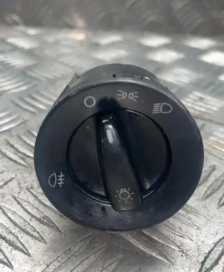 Skoda Roomster (5J) Light switch 3b0941531b