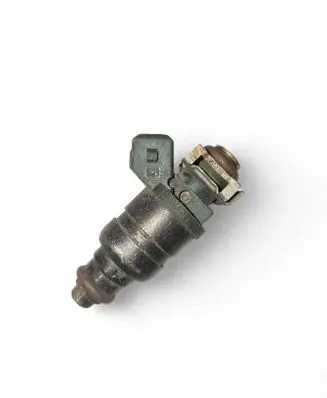 Audi A4 S4 B7 8E 8H Fuel injector 037906031aa