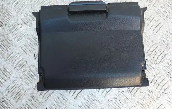 Ford Focus Battery box tray cover/lid AM5110A659BC