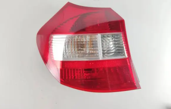 BMW 1 E81 E87 Rear/tail lights 6924501