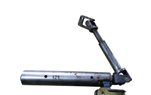 Audi A3 S3 8L Steering wheel axle 