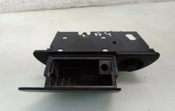 Audi A4 S4 B5 8D Car ashtray 8D0857951