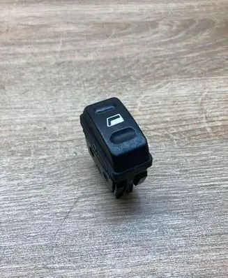 Citroen Xsara Picasso Electric window control switch 