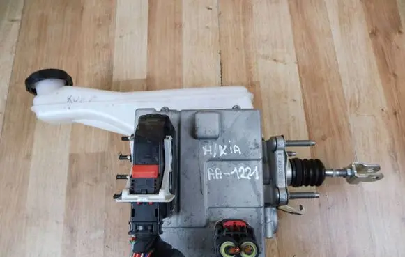 Hyundai Kona I ABS Pump 58500K4100