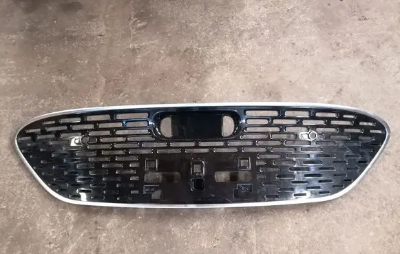 Smart Brabus Front bumper upper radiator grill