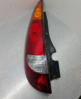 Nissan Almera Tino Rear/tail lights E9 5251