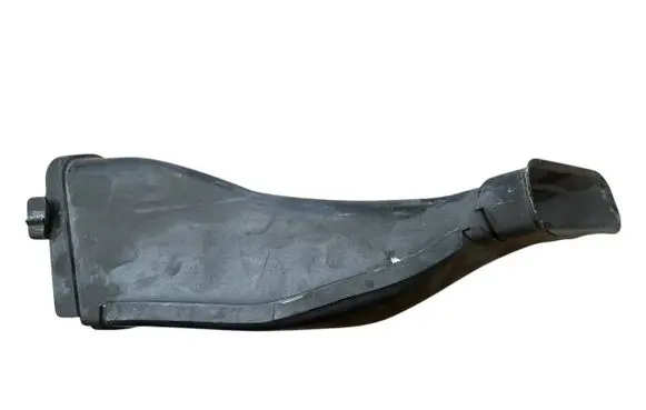 Opel Astra K Air intake duct part 13367310 70583634 226119857