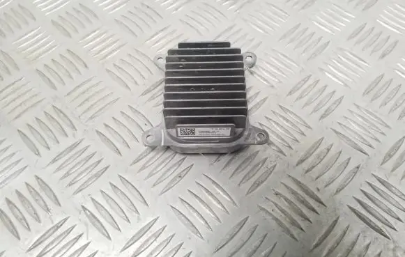 Tesla Model 3 Light module LCM P153292502C