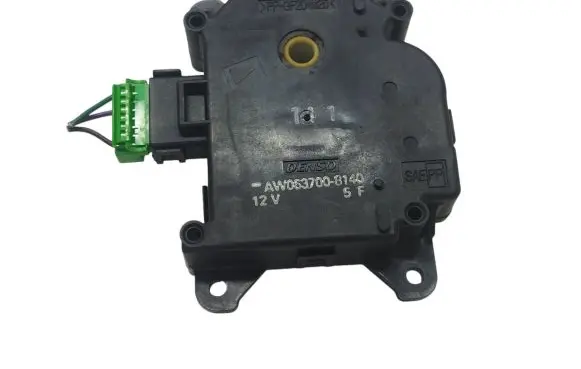 Cadillac SRX Air flap motor/actuator AW0637008140 AW063700