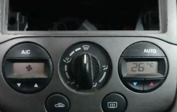 Nissan Primera Climate control/heater control trim 275109F601 IMPRK1185744