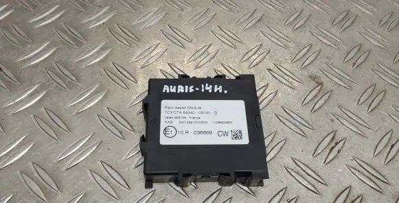 Toyota Auris E180 Parking PDC control unit/module 8934002040