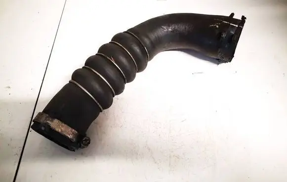 Intercooler hose/pipe