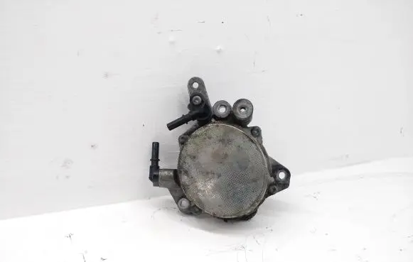 Ford Kuga I Vacuum pump 9673836180
