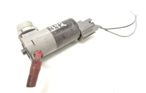 Volvo V40 Windscreen/windshield washer pump 1019873 140513B 669061