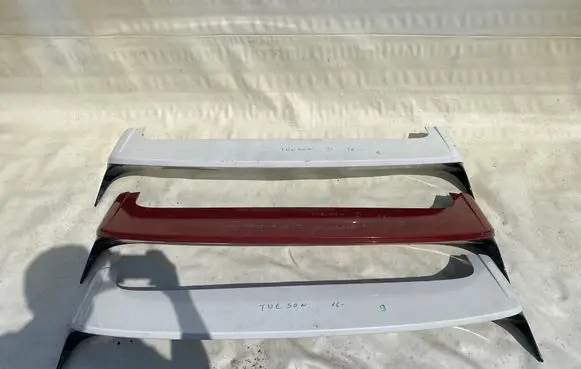 Hyundai Tucson TL Tailgate/trunk spoiler 
