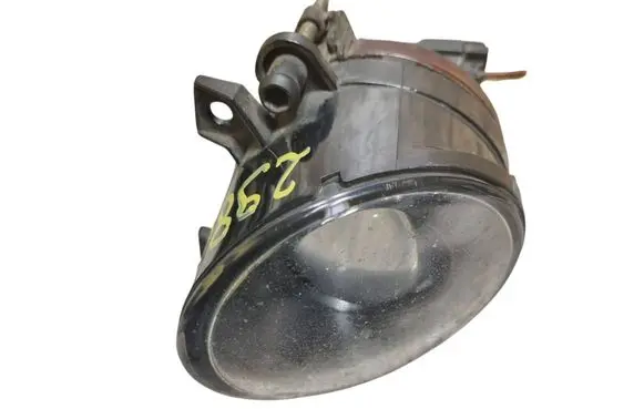 Volkswagen Touran I Front fog light 27048000 27048000R