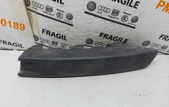 Volkswagen PASSAT B6 Front bumper splitter molding 3C0807645