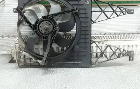 Volkswagen Bora Electric radiator cooling fan 1J0121207L
