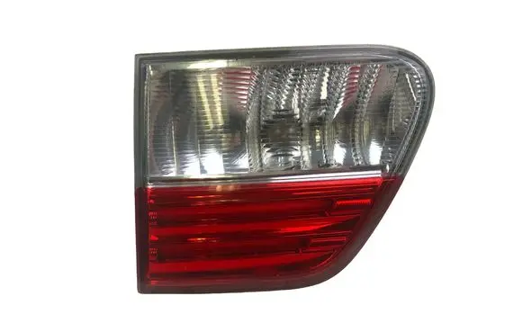 Toyota Avensis T270 Rear/tail lights