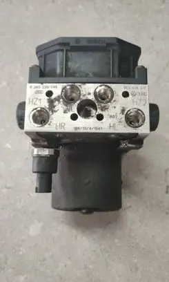 Audi A4 S4 B6 8E 8H ABS Pump 8E0614517