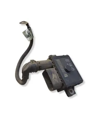 BMW 3 E90 E91 Glow plug pre-heat relay 779800006 0522120102 1000114732