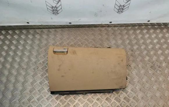 Mercedes-Benz ML W164 Glove box A1646800091