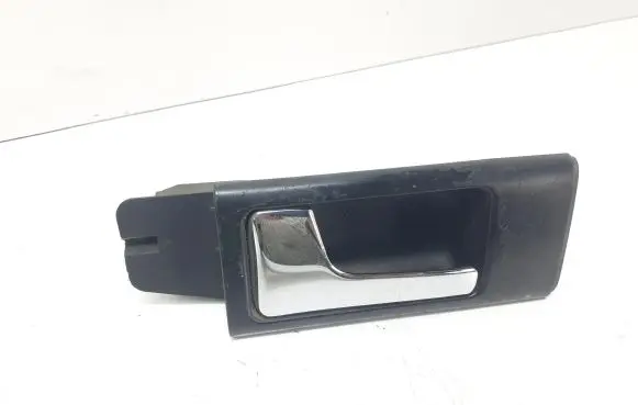 Front door interior handle