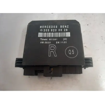 Mercedes-Benz C AMG W203 Door control unit/module 2038206626 351391