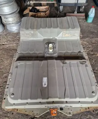 Nissan Leaf I (ZE0) Hybrid / electric car battery 295B03NA1B