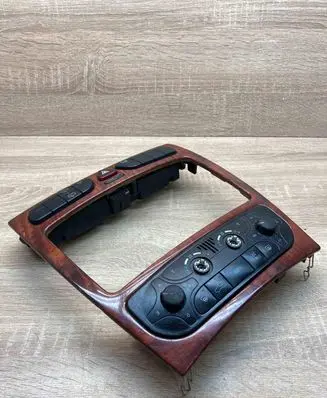Mercedes-Benz C W203 Climate control unit 2038300285 2038210551 A2036807939