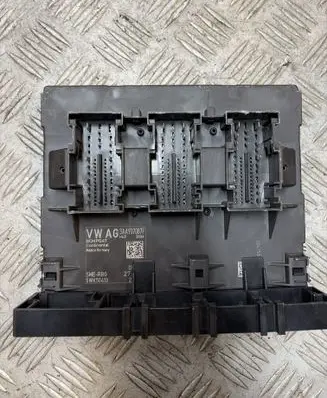 Volkswagen PASSAT B7 Comfort/convenience module 3AA937087F