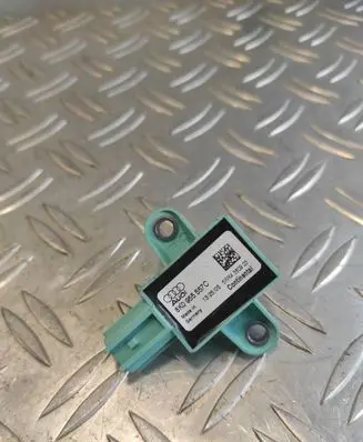Audi A5 Sportback 8TA Airbag deployment crash/impact sensor 8K0955557C