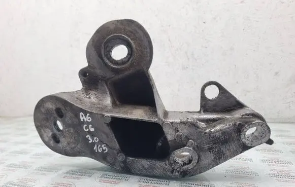 Audi A6 S6 C6 4F Engine mounting bracket 4F0199351H