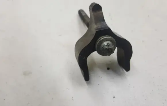 BMW 3 F30 F35 F31 Fuel Injector clamp holder