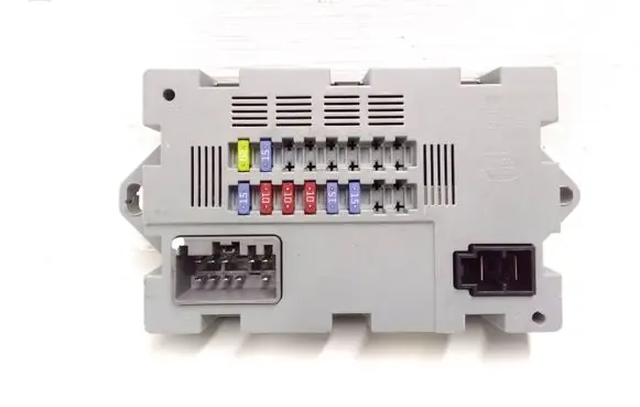 Land Rover Range Rover Evoque L538 Fuse module CPLA14Q073AA 73707520 1708291875