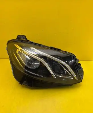 Mercedes-Benz E W213 Headlight/headlamp A2139067806