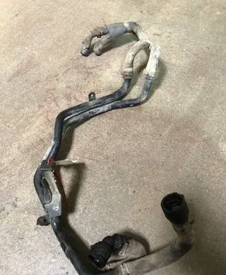 Audi Q7 4L Engine coolant pipe/hose 7L6121070AJ