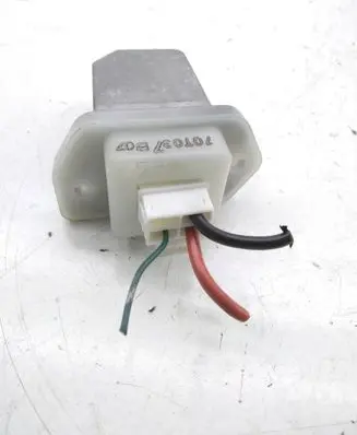 Nissan Qashqai Heater blower motor/fan resistor 70T037B07