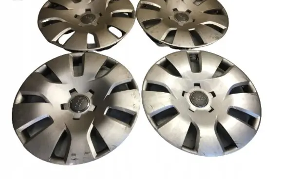 Audi A4 S4 B8 8K R16 wheel hub/cap/trim 8K0601147