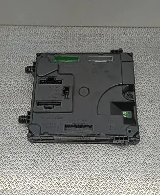 Renault Laguna III Comfort/convenience module 284B11401R A2C53186521