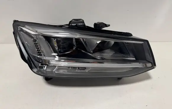 Audi Q2 - Headlight/headlamp 81A941034C 81A941034