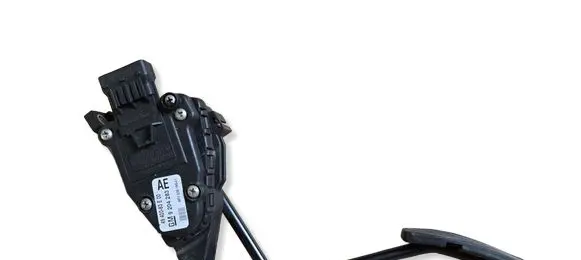 Suzuki Ignis Accelerator throttle pedal 9204283 4940083F0 4940083E00