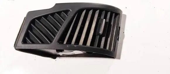 BMW 1 E81 E87 Dash center air vent grill 705918812