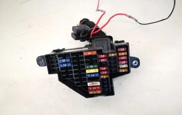 Audi A3 S3 8P Fuse box set